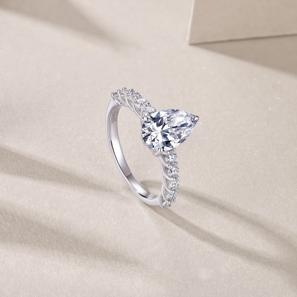 Moonlight Water Drop - A Fashionable Diamond Jewelry Piece Set With Moissanite S925 Sterling Silver And Platinum Diamond Ring