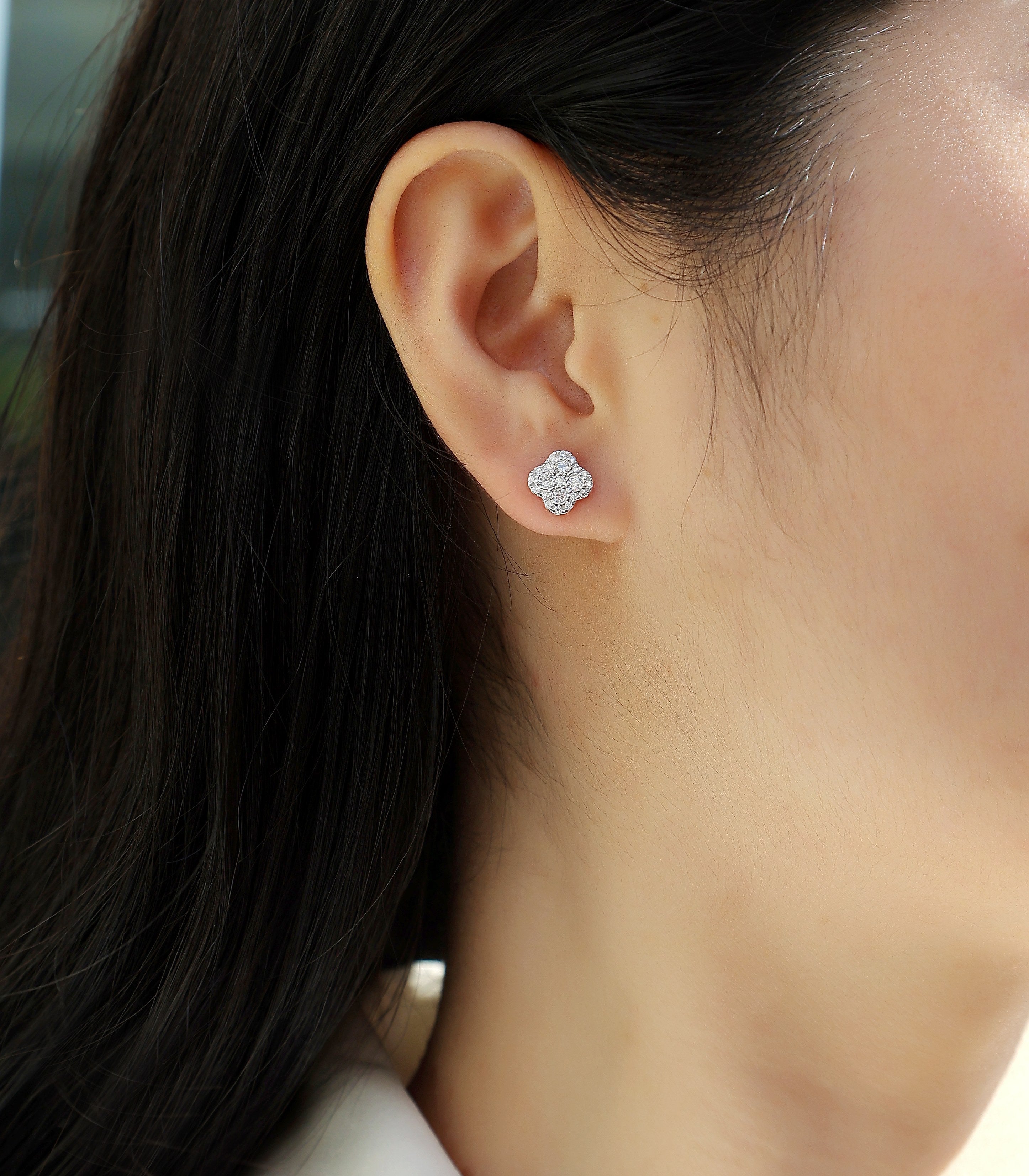 Ningxiang - Fashionable And Luxurious Diamond Jewelry Earrings Set With Moissanite S925 Sterling Silver And Platinum-plated Stud Earrings