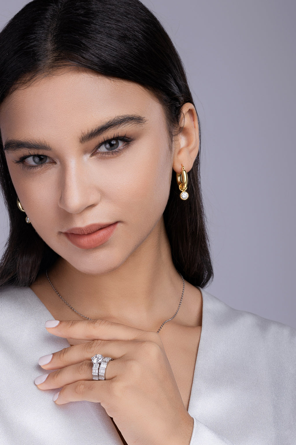 Vanilla - A Fashionable And Luxurious Jewelry Piece Set With 3-carat Moissanite S925 Sterling Silver And Platinum-plated Diamond