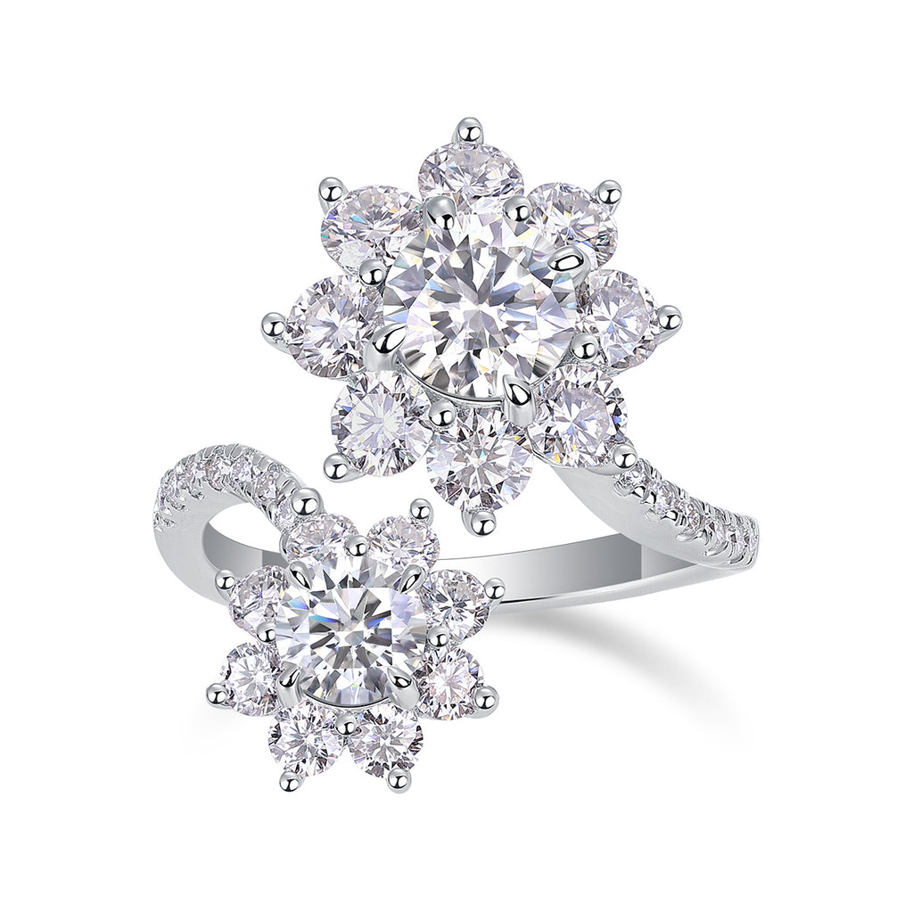 Petal Morning Dew - A Fashionable Diamond Jewelry Piece Set With 1-carat Moissanite S925 Sterling Silver And Platinum Diamond Ring