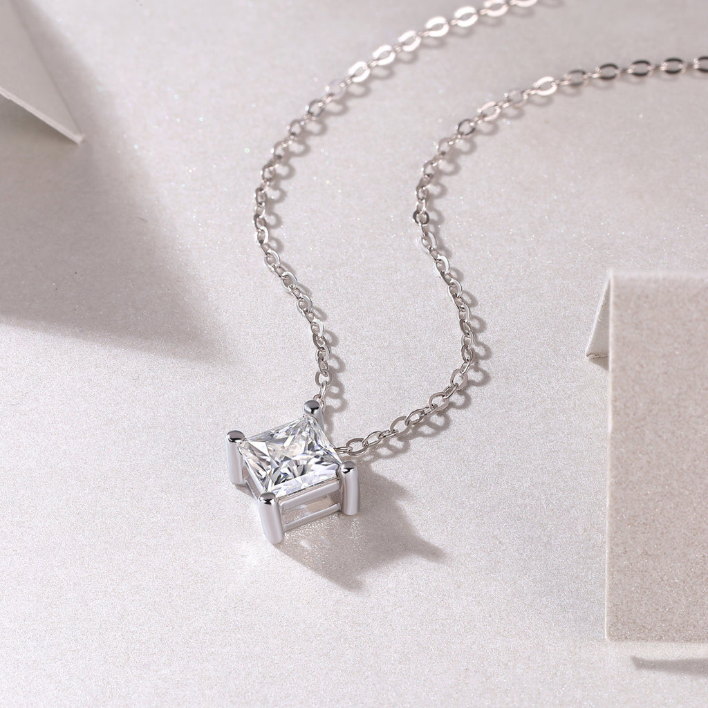 Stay Together - A Fashionable And Luxurious Diamond Jewelry Pendant Set With Square Moissanite S925 Sterling Silver.