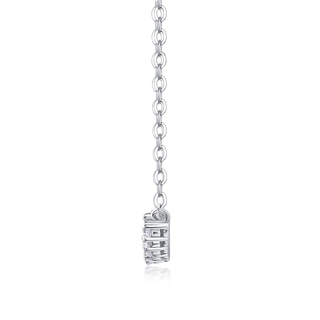 Relaxed Feel - A Fashionable And Luxurious Diamond Jewelry Pendant Set With Moissanite S925 Sterling Silver
